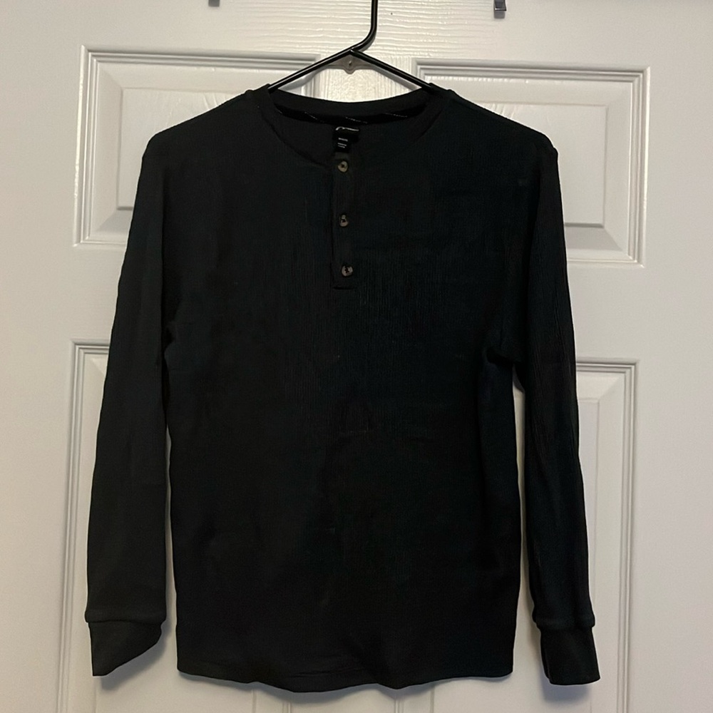 Art Class, grey waffle shirt. Boys M 10/12.